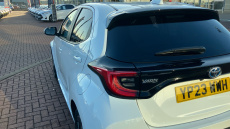 Toyota Yaris 1.5 Hybrid Design 5dr CVT Hybrid Hatchback